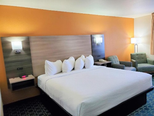 Baymont by Wyndham Santa Fe - image 13