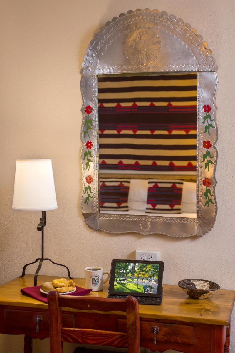 Inn of the Governors - image 7