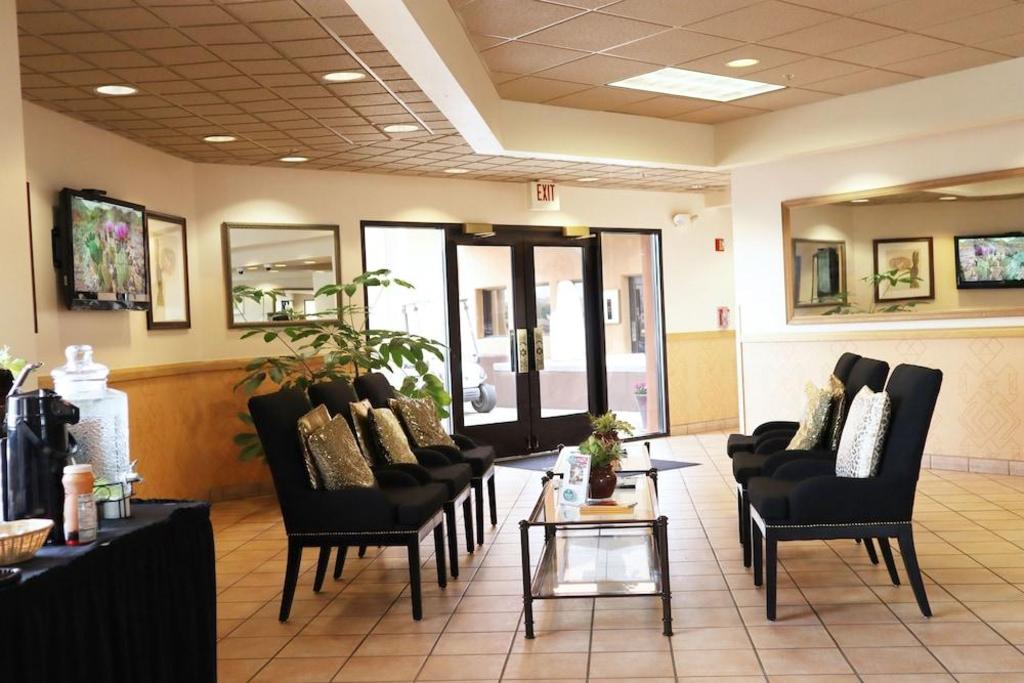 Cities Of Gold Casino Hotel - image 6