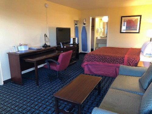 Days Inn by Wyndham Santa Fe New Mexico - image 13