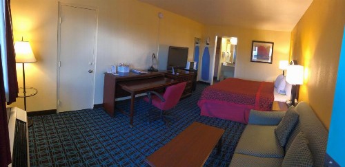 Days Inn by Wyndham Santa Fe New Mexico - image 16