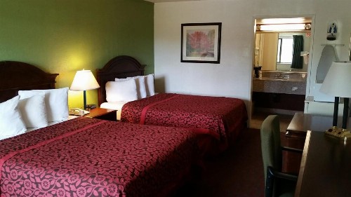 Days Inn by Wyndham Santa Fe New Mexico - image 29