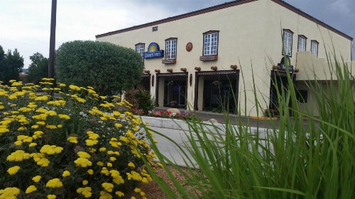 Days Inn by Wyndham Santa Fe New Mexico - image 30