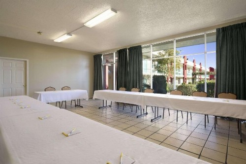 Days Inn by Wyndham Santa Fe New Mexico - image 9