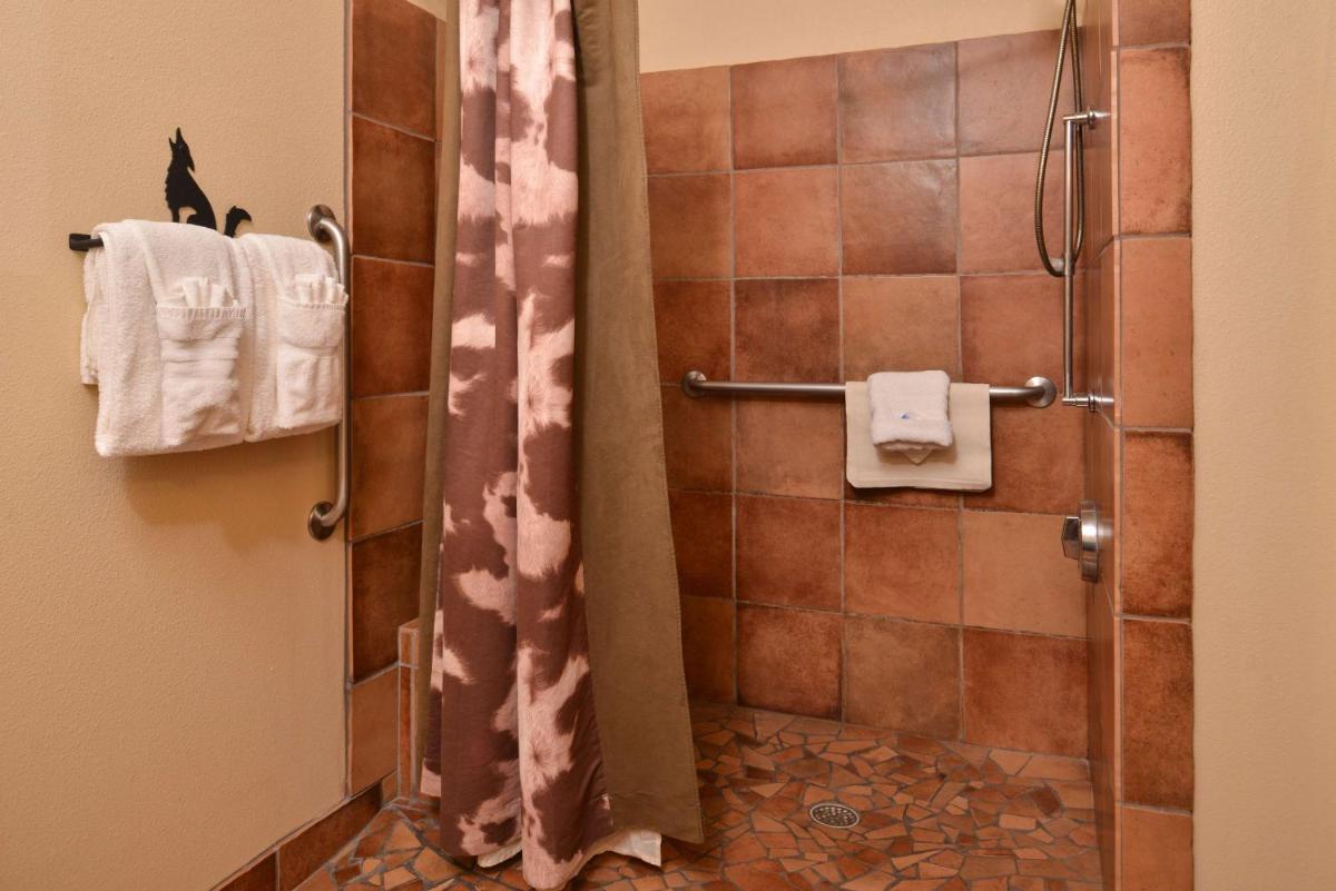 Best Western Plus Inn of Santa Fe - image 2