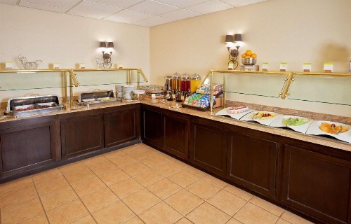 DoubleTree by Hilton Santa Fe - image 13