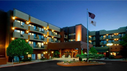 DoubleTree by Hilton Santa Fe - image 2