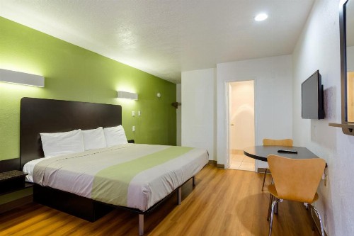 Motel 6-Santa Fe NM - Downtown - image 36
