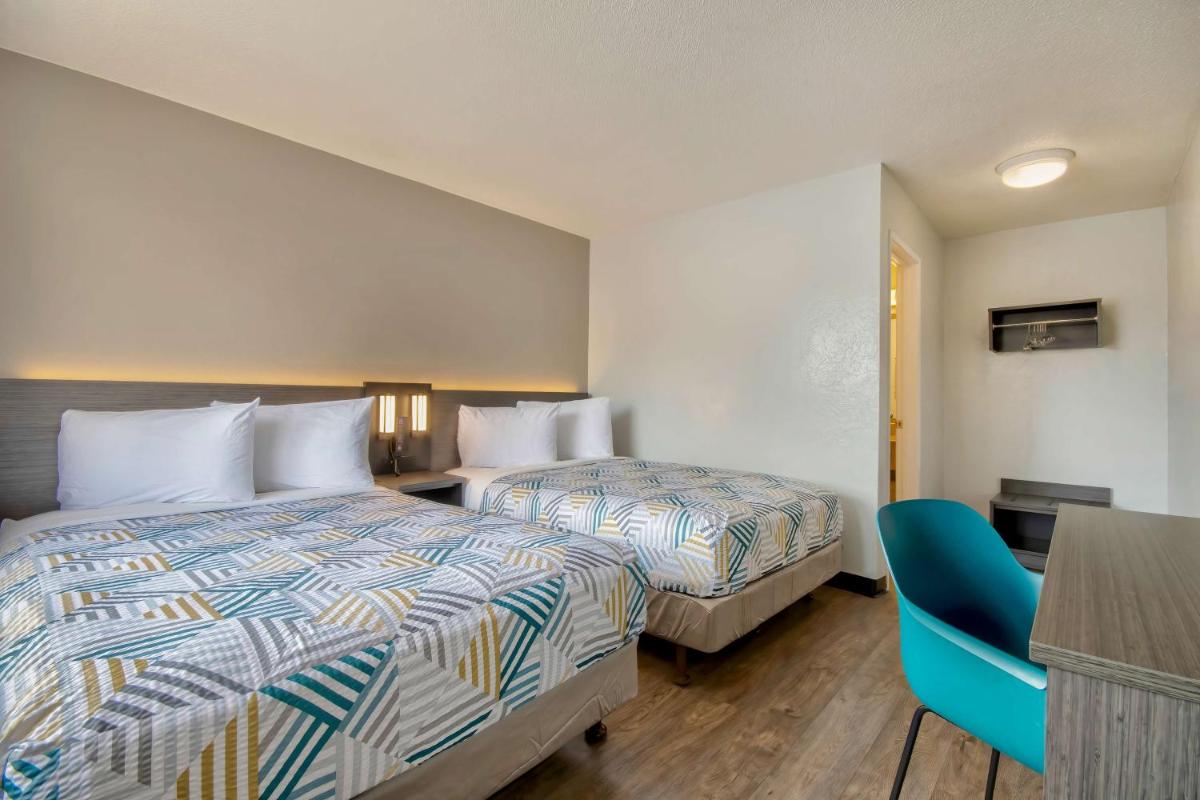 Motel 6 Santa Fe - image 2
