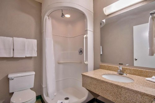 Motel 6 Santa Fe - image 34