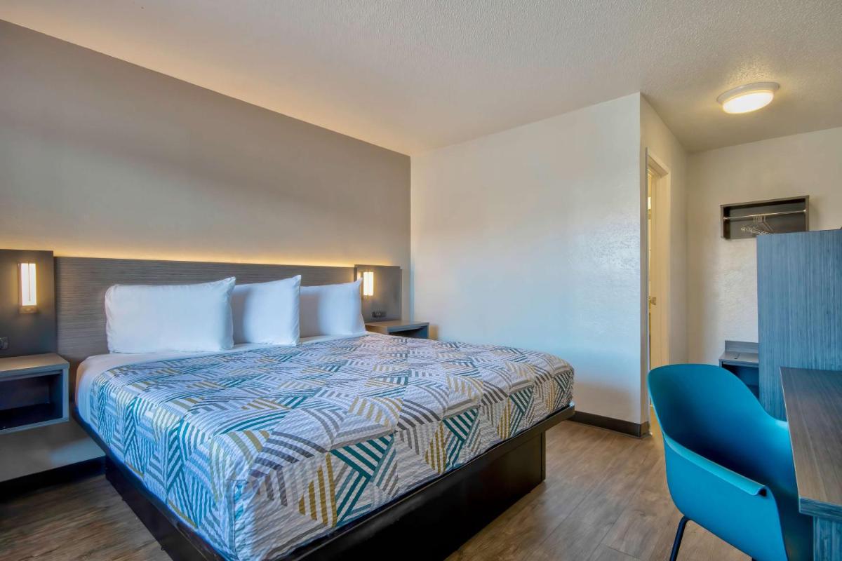 Motel 6 Santa Fe - image 4