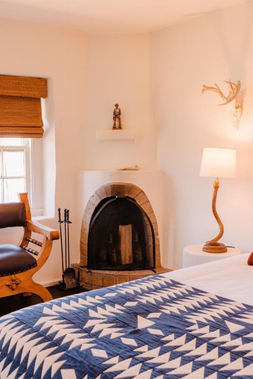 Pueblo Bonito B&B Inn - image 10