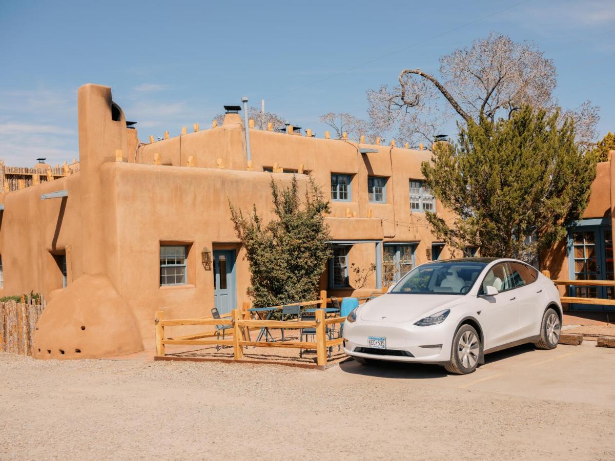 Pueblo Bonito B&B Inn - image 3