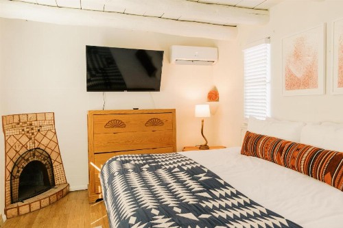 Pueblo Bonito B&B Inn - image 35