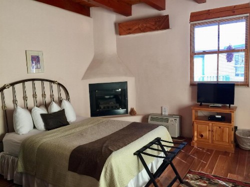 Guadalupe Inn - image 13