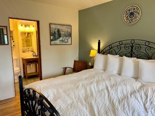Casa Cuma Bed & Breakfast - image 4