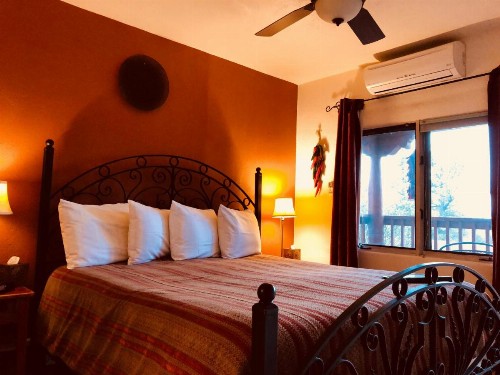 Casa Cuma Bed & Breakfast - image 48