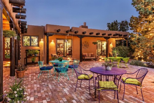 Bobcat Inn - image 11