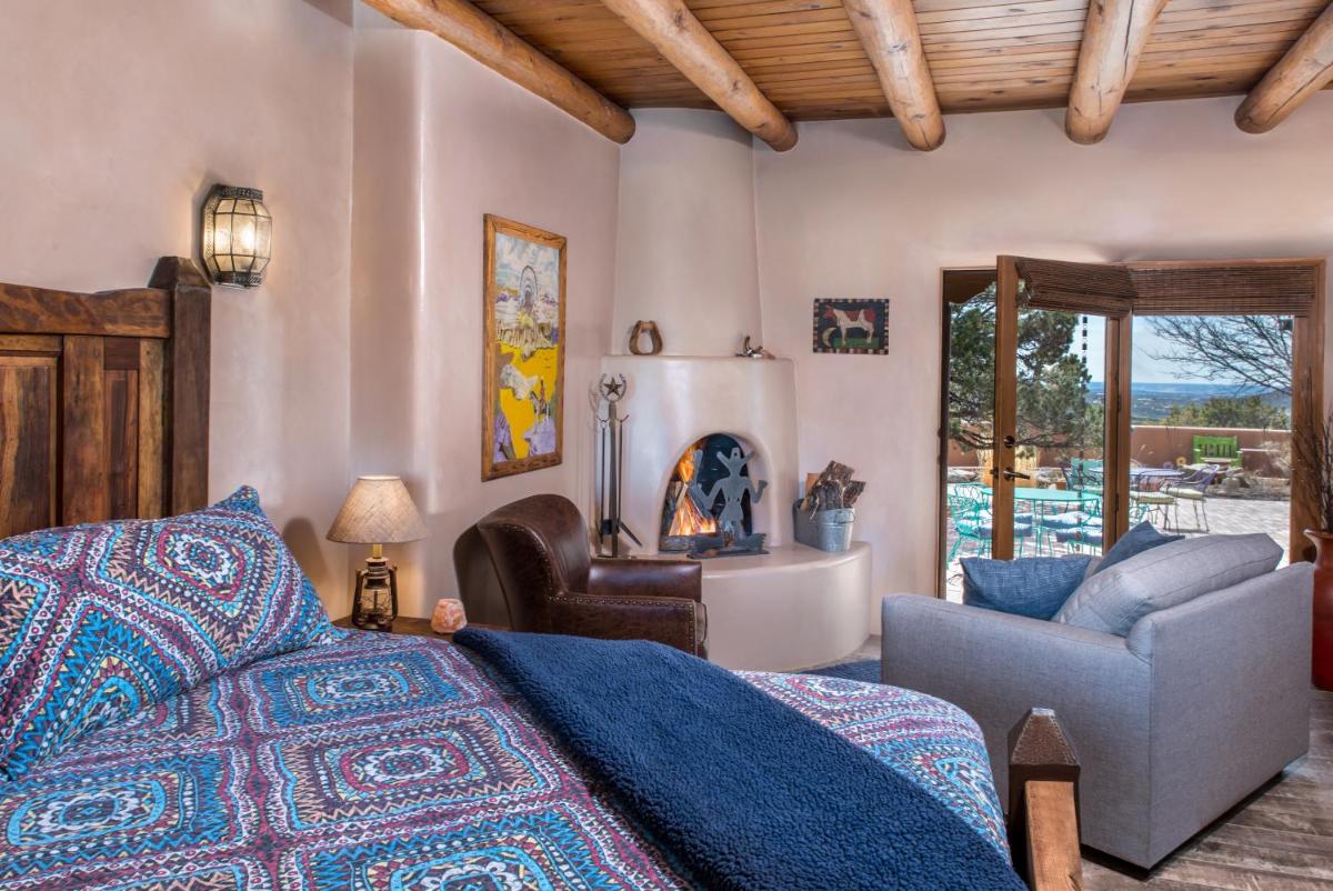 Bobcat Inn - image 5