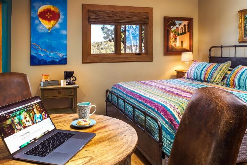 Bobcat Inn - image 7