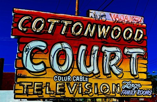 Cottonwood Court Motel - image 5