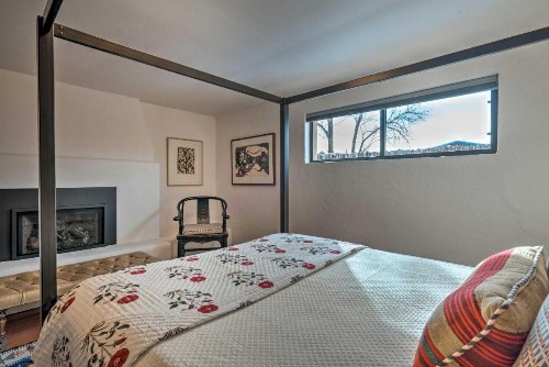 NEW! Adobe House w/ Patio - Walk to Plaza & Shops! - image 9