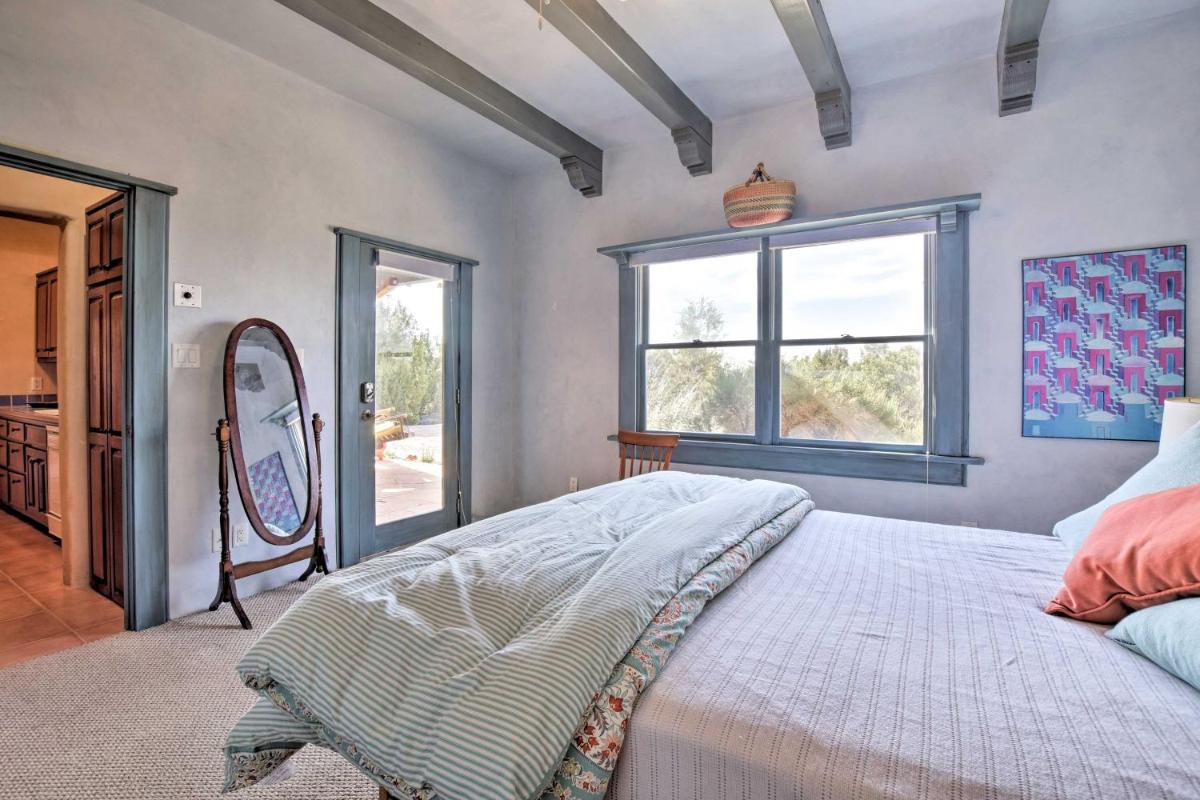 Secluded Santa Fe Guest Home - 3 Miles to Plaza! - image 6