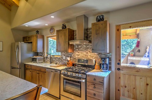 Hidden Santa Fe Gem - Nestled in Tesuque Hills! - image 6