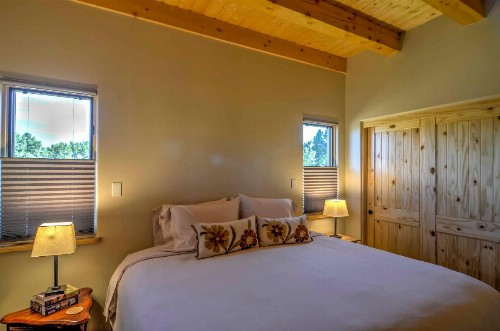 Hidden Santa Fe Gem - Nestled in Tesuque Hills! - image 5