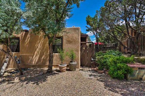 Santa Fe Condo with Patio and Grill - 6 Min to Plaza - image 9