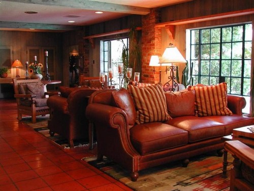 Inn of the Governors - image 3