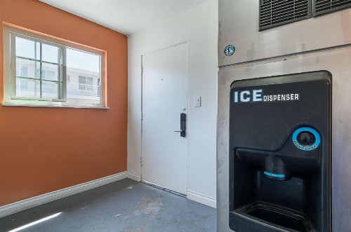 Motel 6-Santa Maria CA - South - image 18