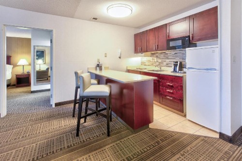 Holiday Inn Hotel & Suites Santa Maria an IHG Hotel - image 37