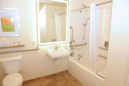 Candlewood Suites Santa Maria an IHG Hotel - image 14