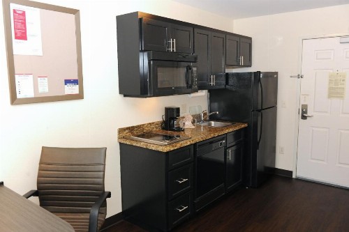 Candlewood Suites Santa Maria an IHG Hotel - image 15