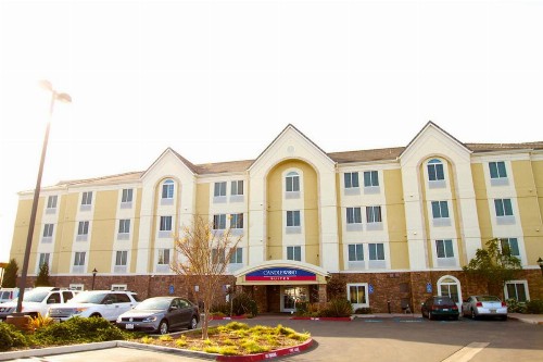 Candlewood Suites Santa Maria an IHG Hotel - image 20