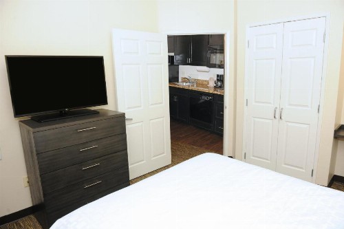 Candlewood Suites Santa Maria an IHG Hotel - image 28
