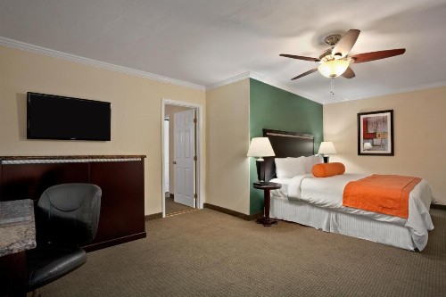Travelodge by Wyndham Santa Maria - image 14