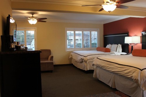 Travelodge by Wyndham Santa Maria - image 24