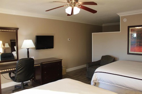 Travelodge by Wyndham Santa Maria - image 29