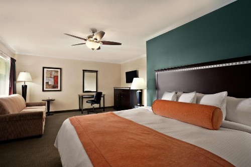 Travelodge by Wyndham Santa Maria - image 45