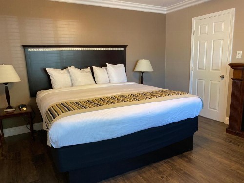 Travelodge by Wyndham Santa Maria - image 5