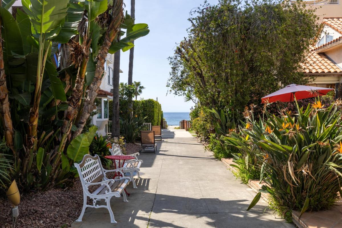 Sea Blue Hotel - main image