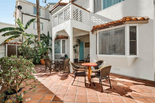 Sea Blue Hotel - image 15