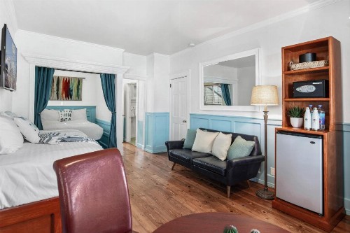 Sea Blue Hotel - image 30