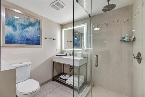 Ocean View Hotel - image 18