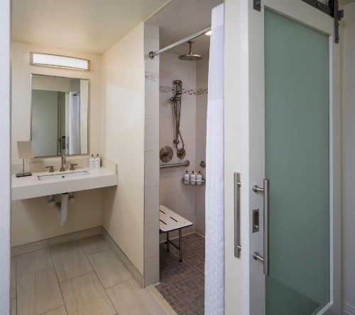 Ocean View Hotel - image 22