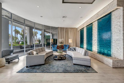 Ocean View Hotel - image 3