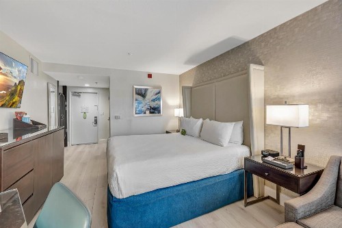 Ocean View Hotel - image 36