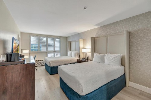 Ocean View Hotel - image 44